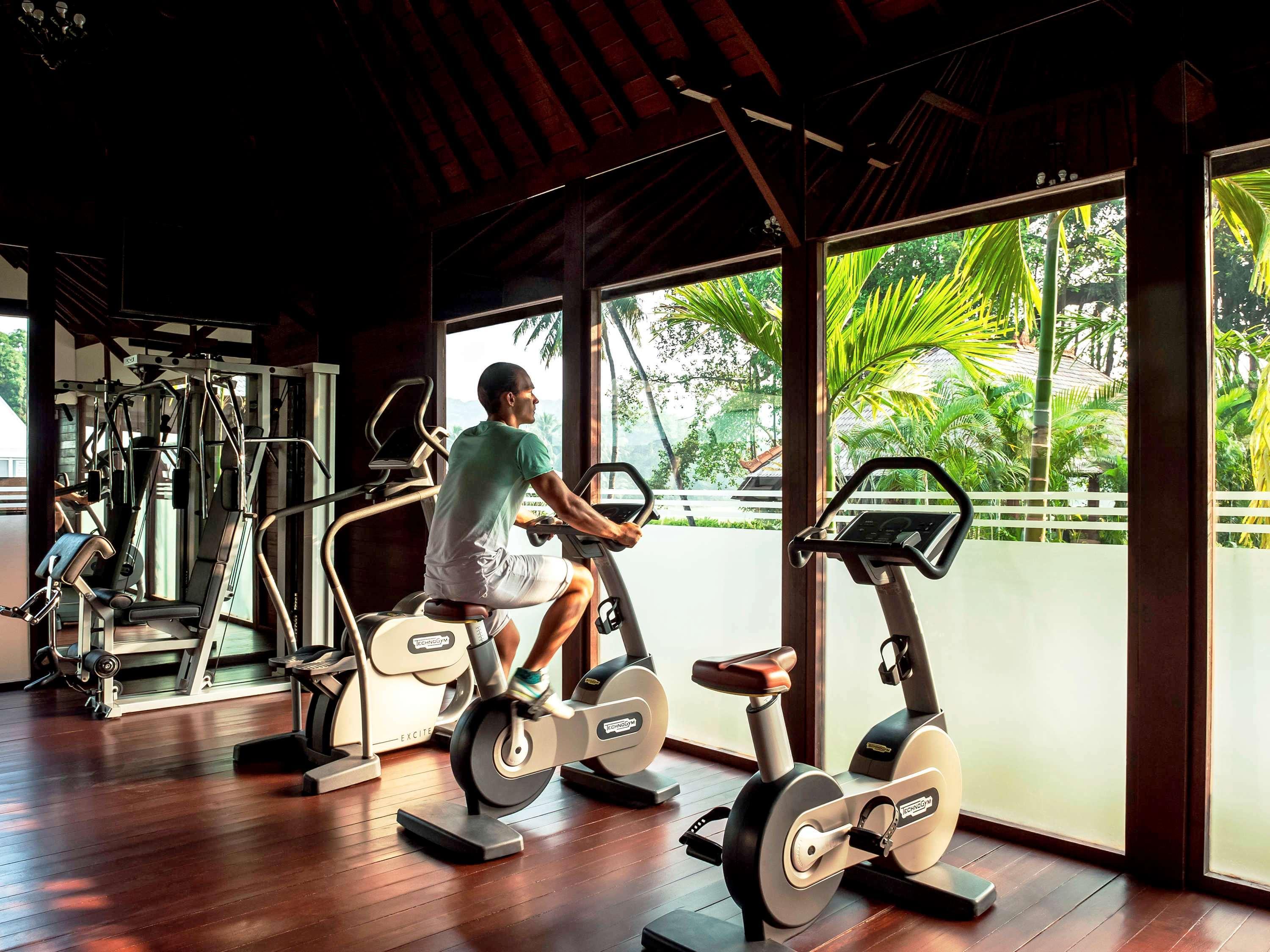 Novotel Goa Resort & Spa Candolim Eksteriør billede The gym at the resort