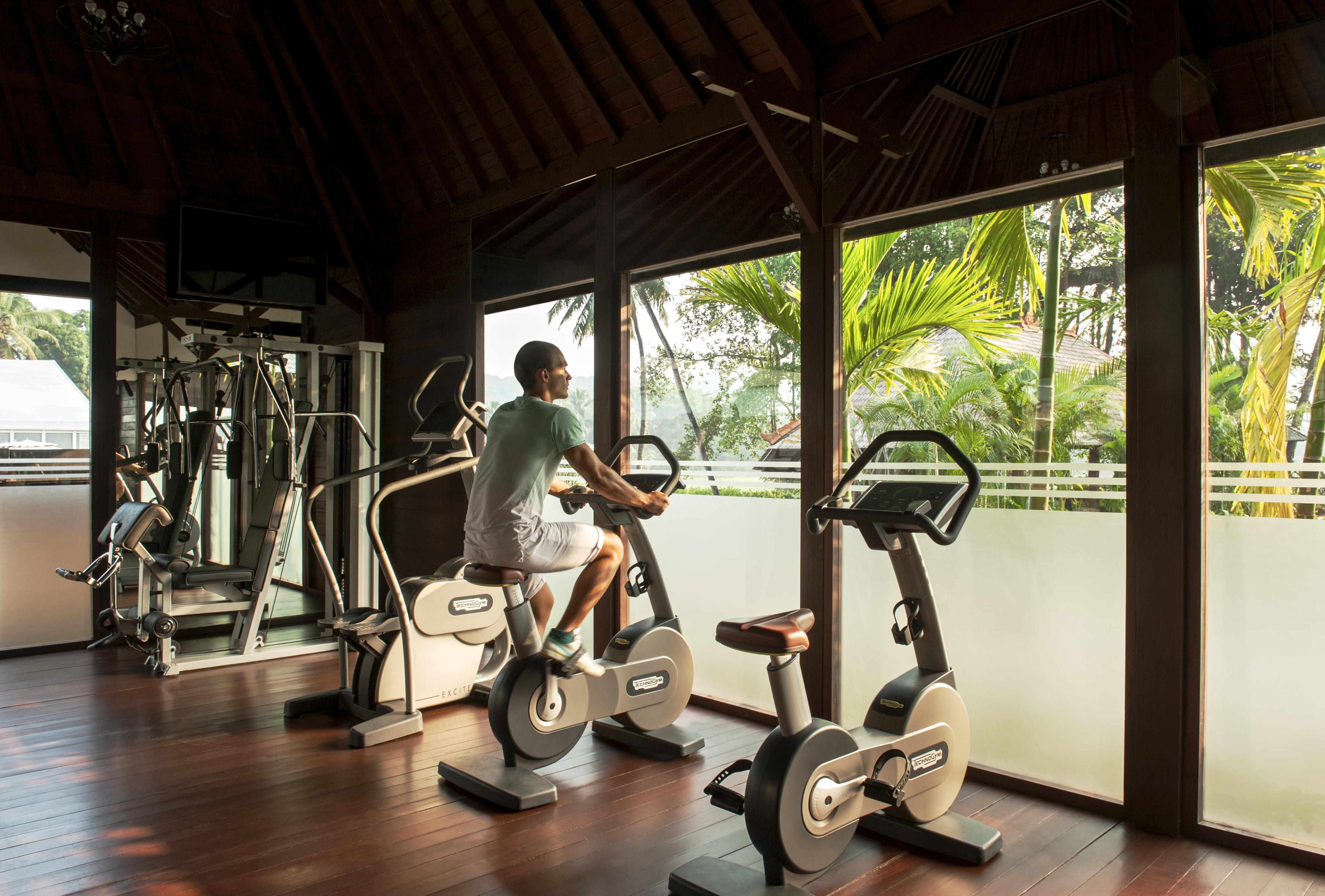 Novotel Goa Resort & Spa Candolim Eksteriør billede The gym at the resort